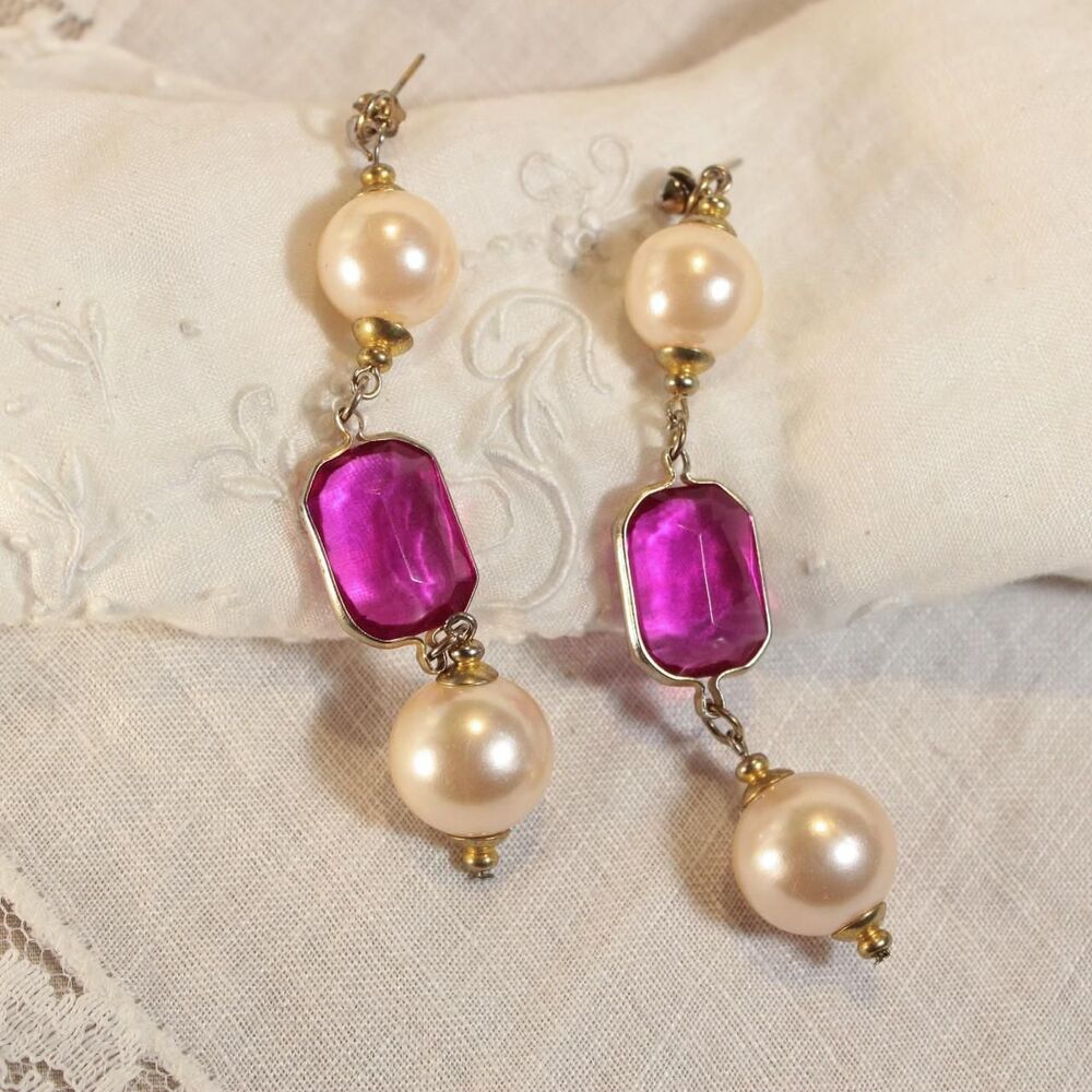 Vintage Style Faux Pearl & Magenta Pink Gemstone Drop Dangle Earrings